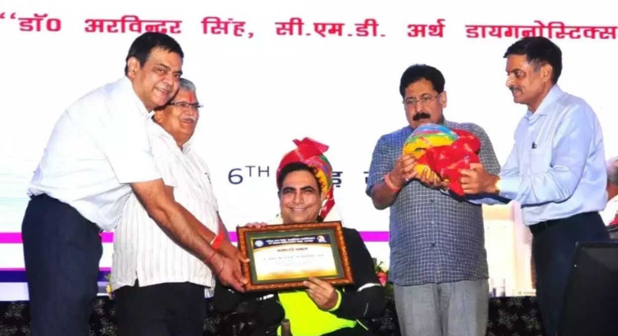 Arth Group Received Prestigious Bhamashah Award​, Dr Arvinder Singh Received Bhamashah Award